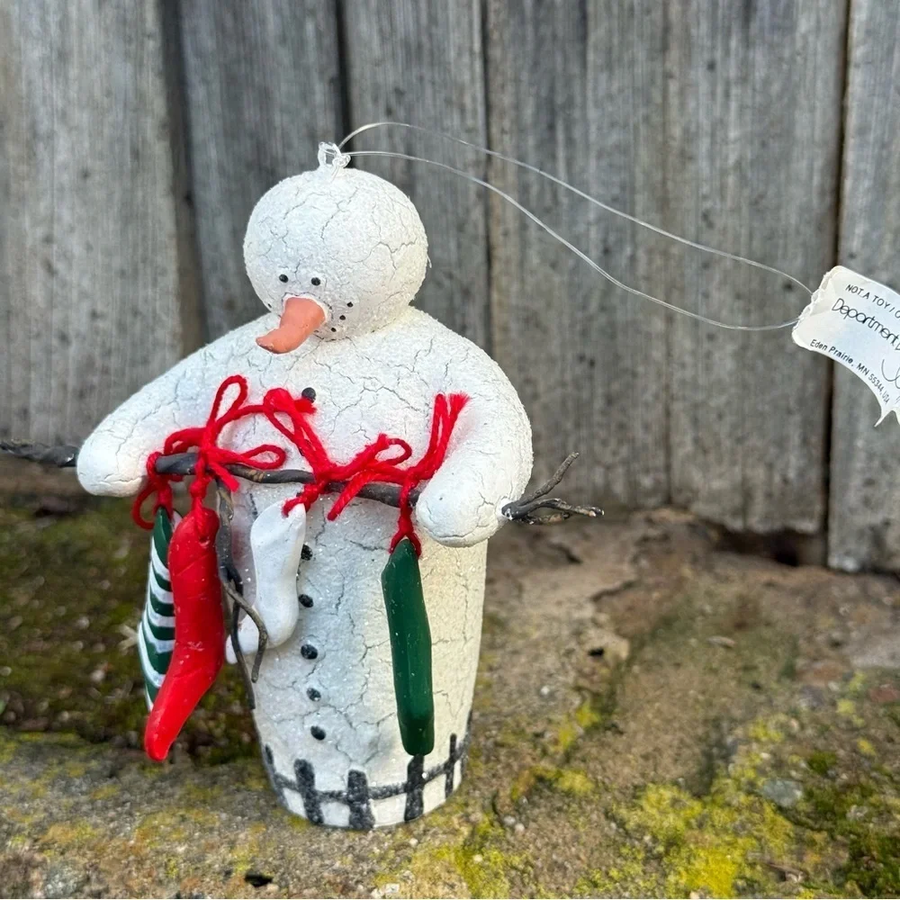 Vintage Dept 56 4” Crackle Glitter Resin Snowman Ornament Red Green Stockings
